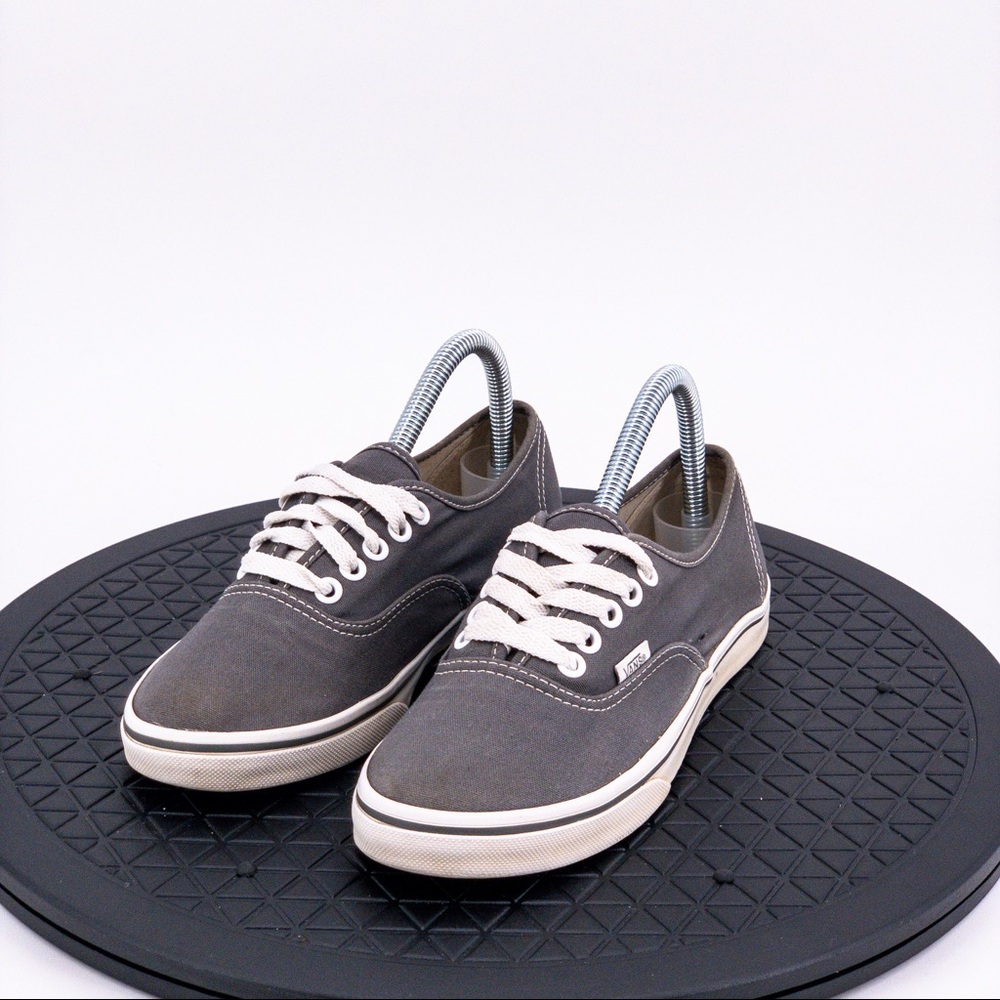 Vans Womens Shoes Size 7.5 - Picture 1 of 8